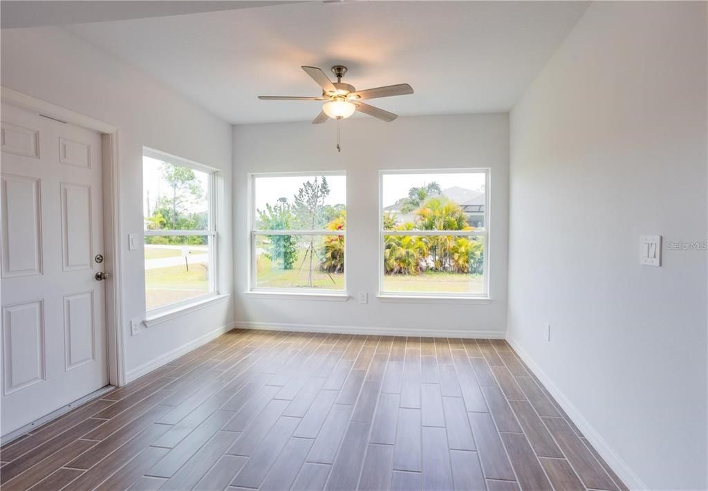 For Sale: $329,000 (4 beds, 2 baths, 1803 Square Feet)