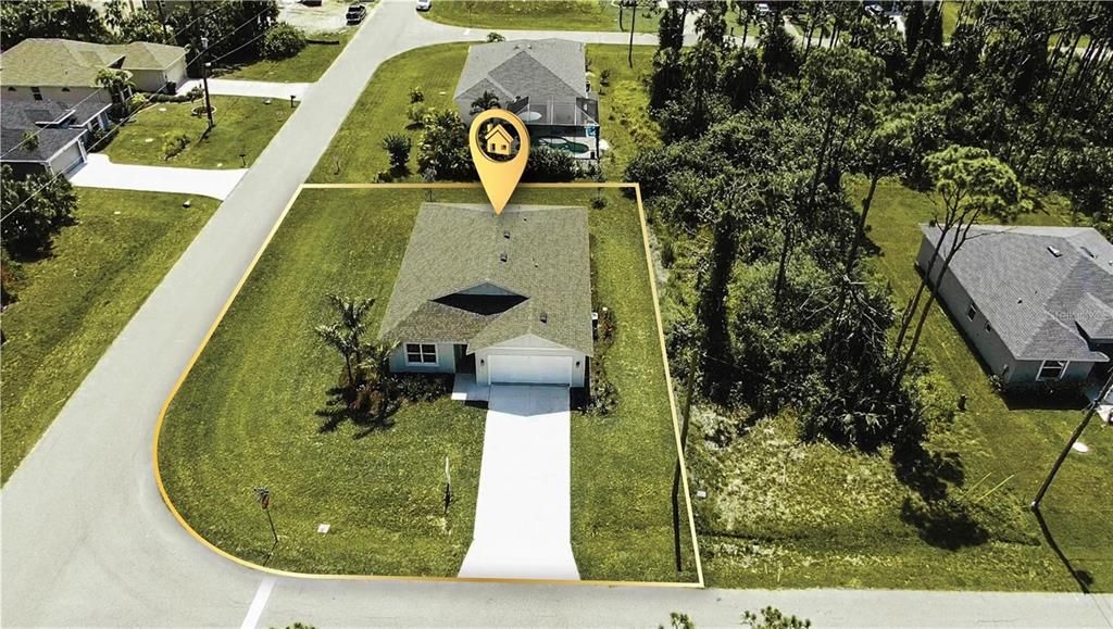 For Sale: $329,000 (4 beds, 2 baths, 1803 Square Feet)