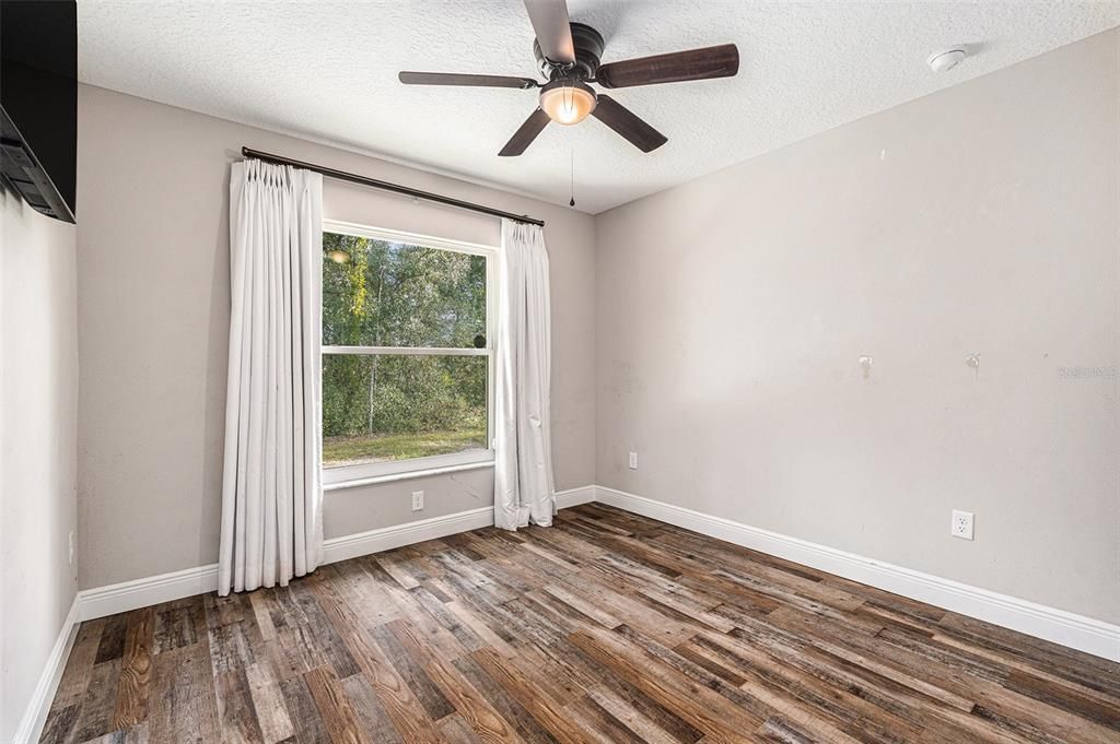 待售: $320,000 (3 贝兹, 2 浴室, 1767 平方英尺)