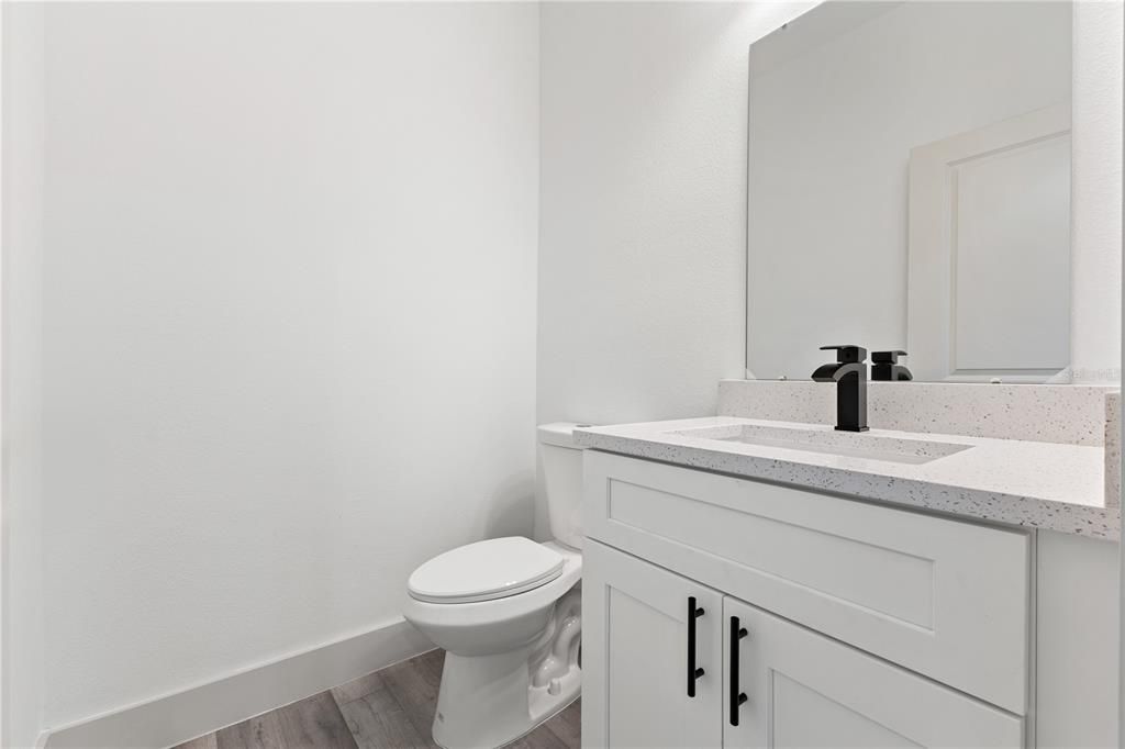 Active With Contract: $294,900 (4 beds, 2 baths, 1679 Square Feet)