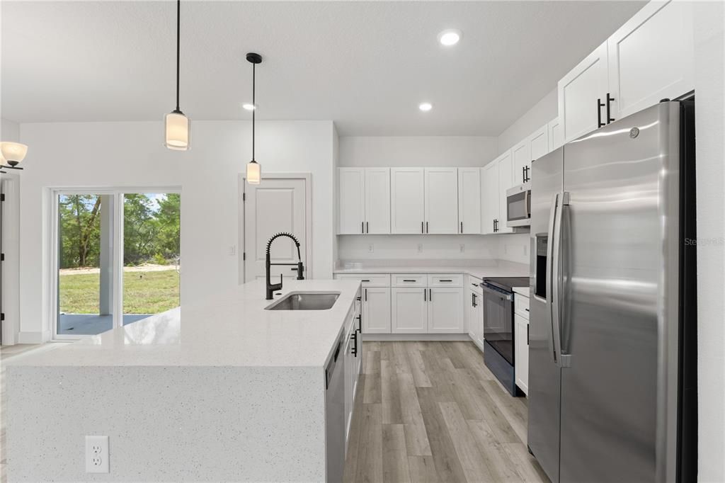 Active With Contract: $294,900 (4 beds, 2 baths, 1679 Square Feet)