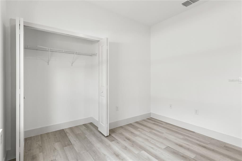 Active With Contract: $294,900 (4 beds, 2 baths, 1679 Square Feet)