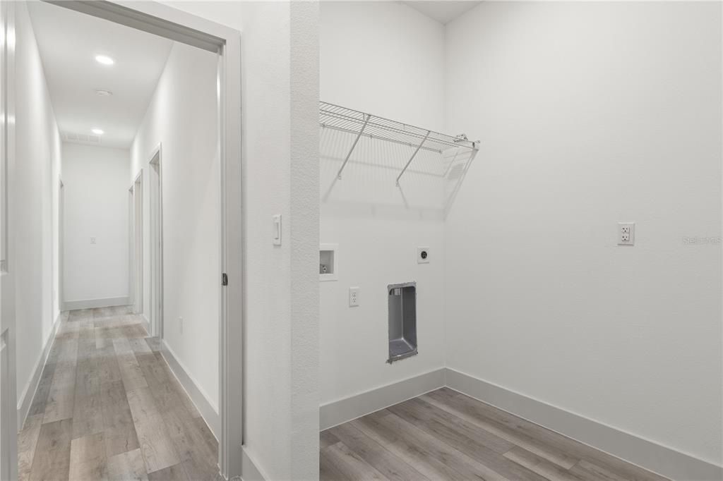 Active With Contract: $294,900 (4 beds, 2 baths, 1679 Square Feet)