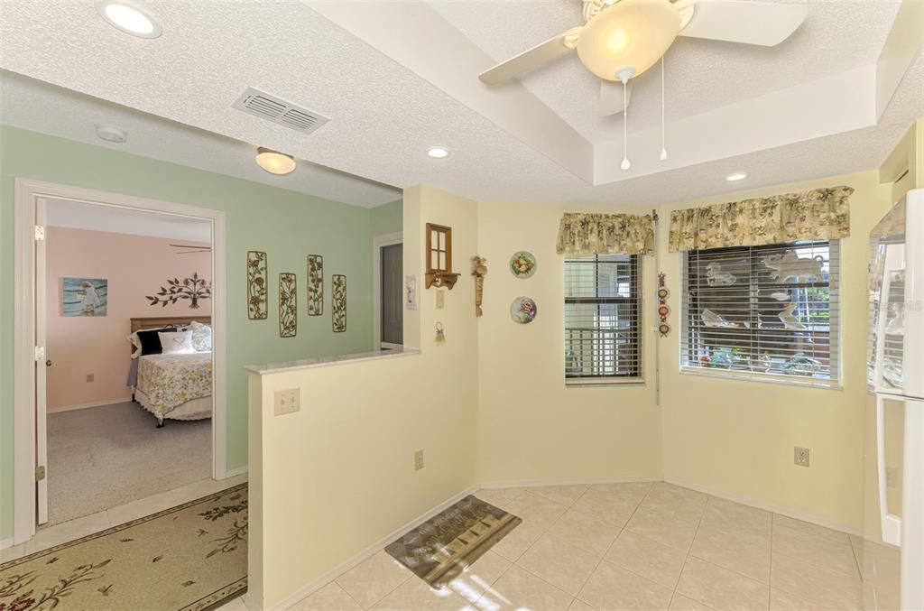 Activo con contrato: $184,000 (2 camas, 2 baños, 1112 Pies cuadrados)