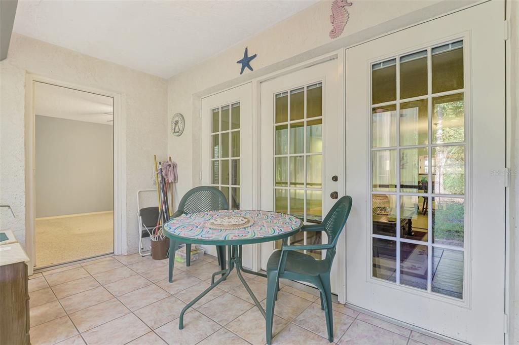 Activo con contrato: $184,000 (2 camas, 2 baños, 1112 Pies cuadrados)