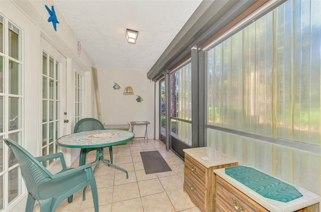 Activo con contrato: $184,000 (2 camas, 2 baños, 1112 Pies cuadrados)