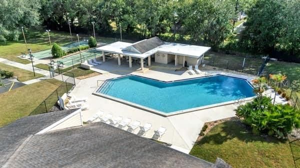 Activo con contrato: $178,000 (2 camas, 2 baños, 1116 Pies cuadrados)