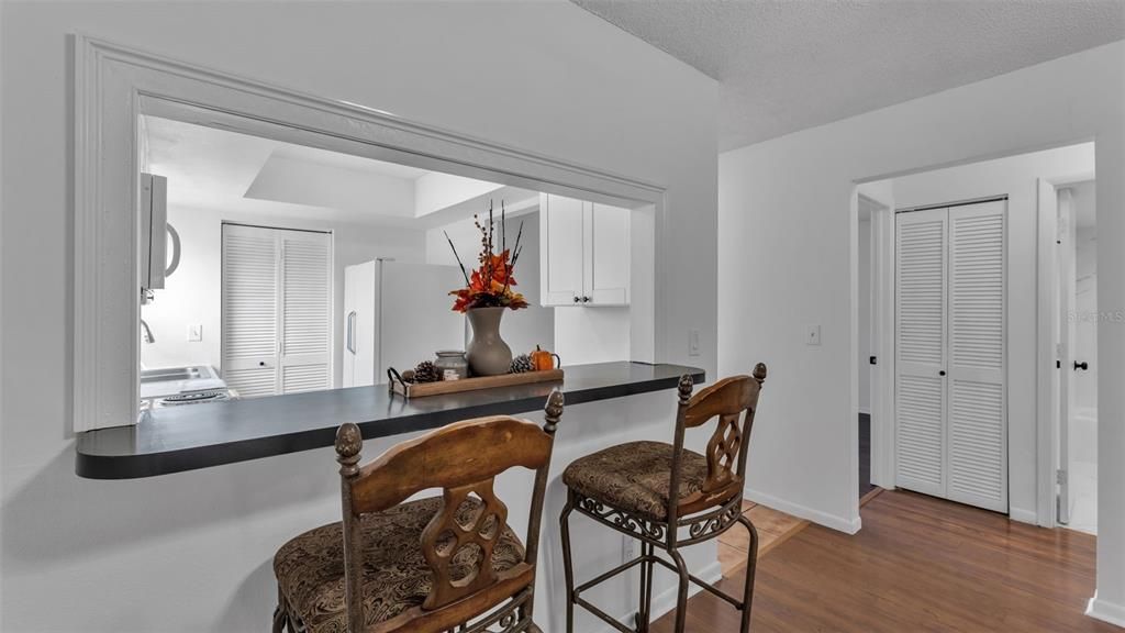 Activo con contrato: $178,000 (2 camas, 2 baños, 1116 Pies cuadrados)