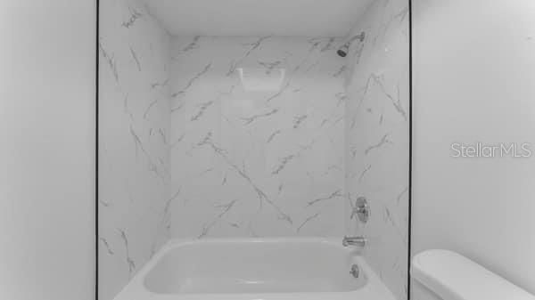 Activo con contrato: $178,000 (2 camas, 2 baños, 1116 Pies cuadrados)