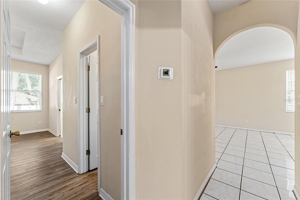 待售: $299,900 (3 贝兹, 2 浴室, 1419 平方英尺)