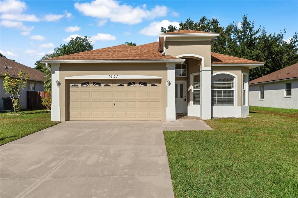 待售: $299,900 (3 贝兹, 2 浴室, 1419 平方英尺)