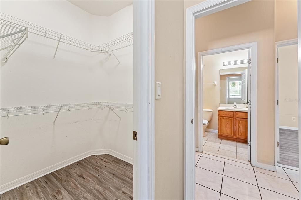 待售: $299,900 (3 贝兹, 2 浴室, 1419 平方英尺)