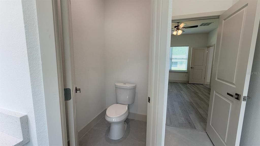 For Sale: $284,900 (4 beds, 2 baths, 1551 Square Feet)