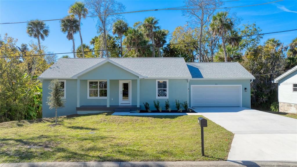 For Sale: $329,900 (3 beds, 2 baths, 1320 Square Feet)