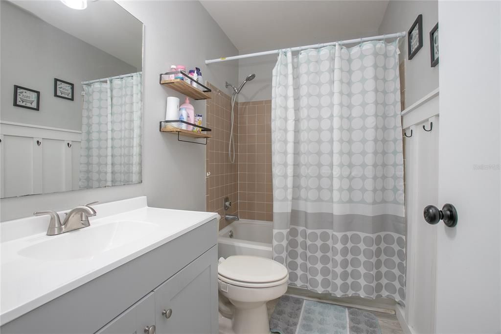 En Venta: $280,000 (2 camas, 2 baños, 1036 Pies cuadrados)