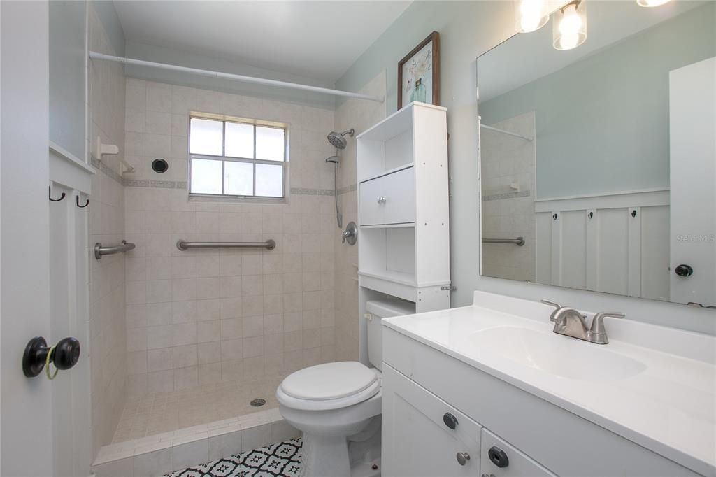 En Venta: $280,000 (2 camas, 2 baños, 1036 Pies cuadrados)