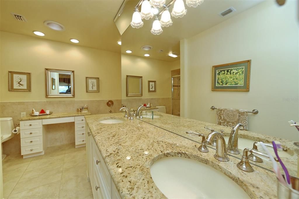 В аренду: $2,650 (3 спален, 2 ванн, 2168 Квадратных фут)