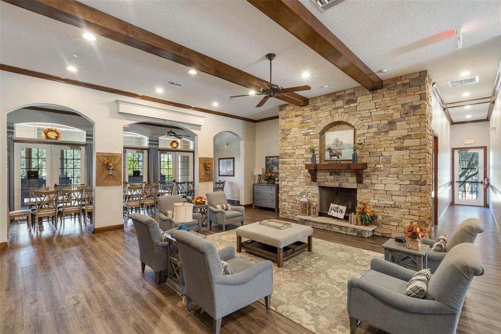 En Venta: $399,999 (4 camas, 2 baños, 1670 Pies cuadrados)