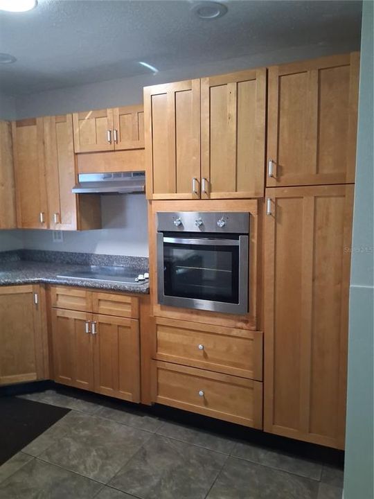 For Rent: $2,300 (3 beds, 2 baths, 1188 Square Feet)
