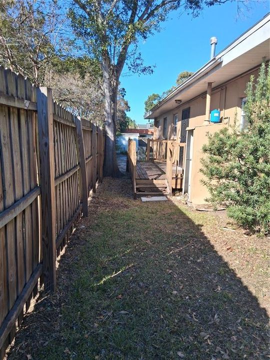 For Rent: $2,300 (3 beds, 2 baths, 1188 Square Feet)