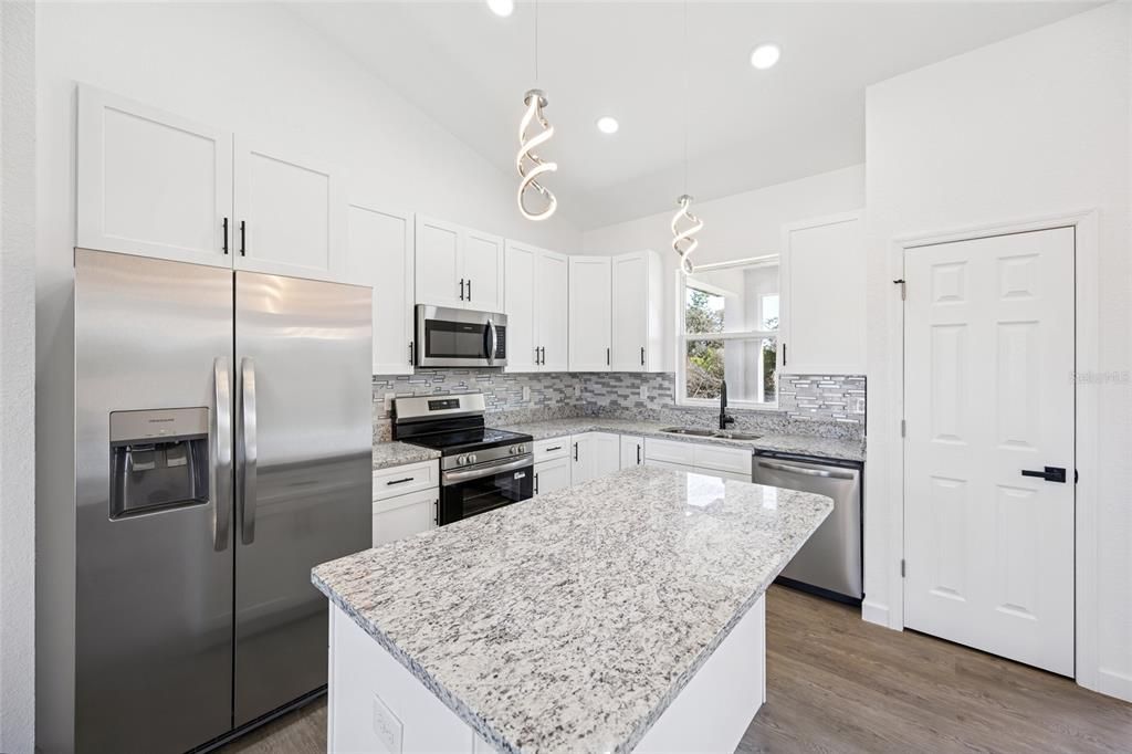 En Venta: $340,000 (3 camas, 2 baños, 1488 Pies cuadrados)