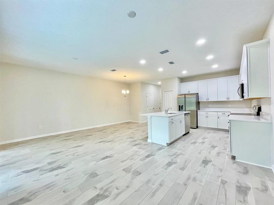 En Renta: $2,250 (3 camas, 2 baños, 1777 Pies cuadrados)