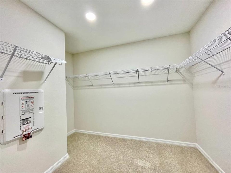 En Renta: $2,250 (3 camas, 2 baños, 1777 Pies cuadrados)