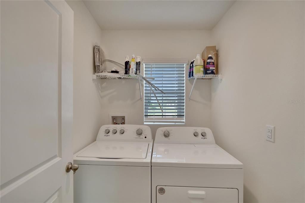 For Sale: $334,500 (3 beds, 2 baths, 1516 Square Feet)
