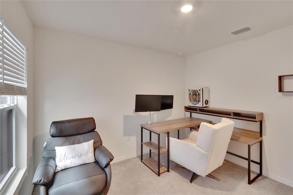 For Sale: $334,500 (3 beds, 2 baths, 1516 Square Feet)