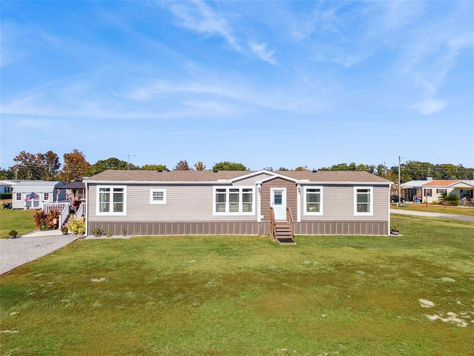 En Venta: $285,900 (4 camas, 2 baños, 2010 Pies cuadrados)