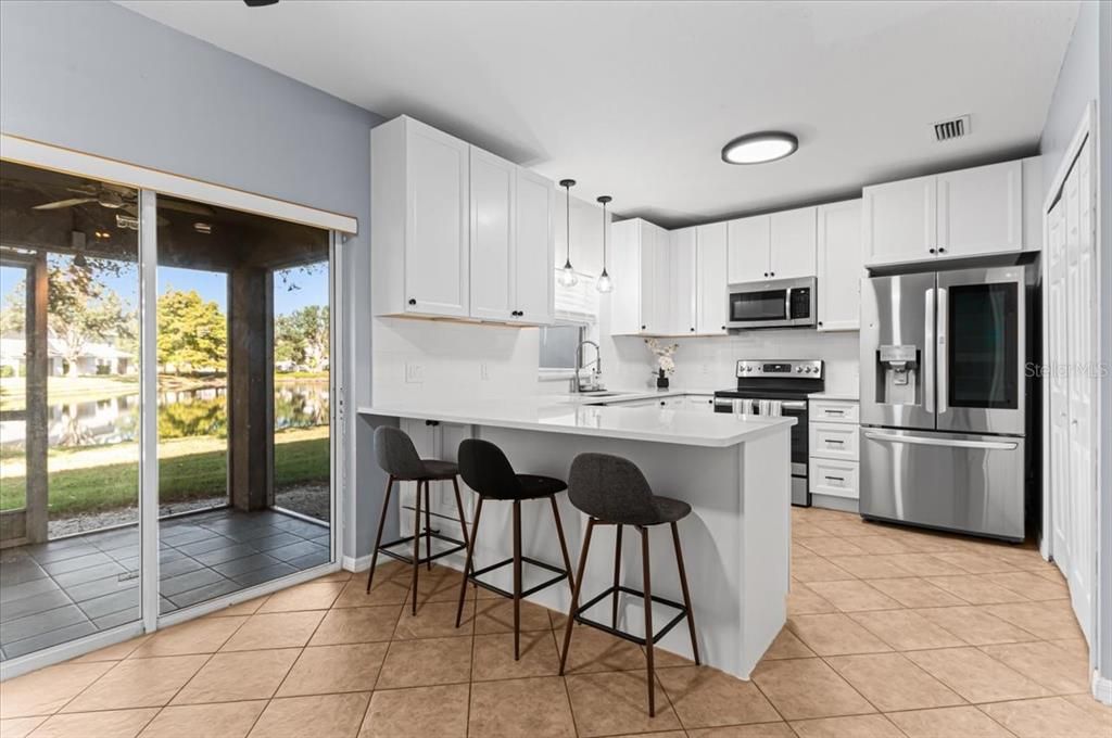 Active With Contract: $240,000 (3 beds, 2 baths, 1276 Square Feet)