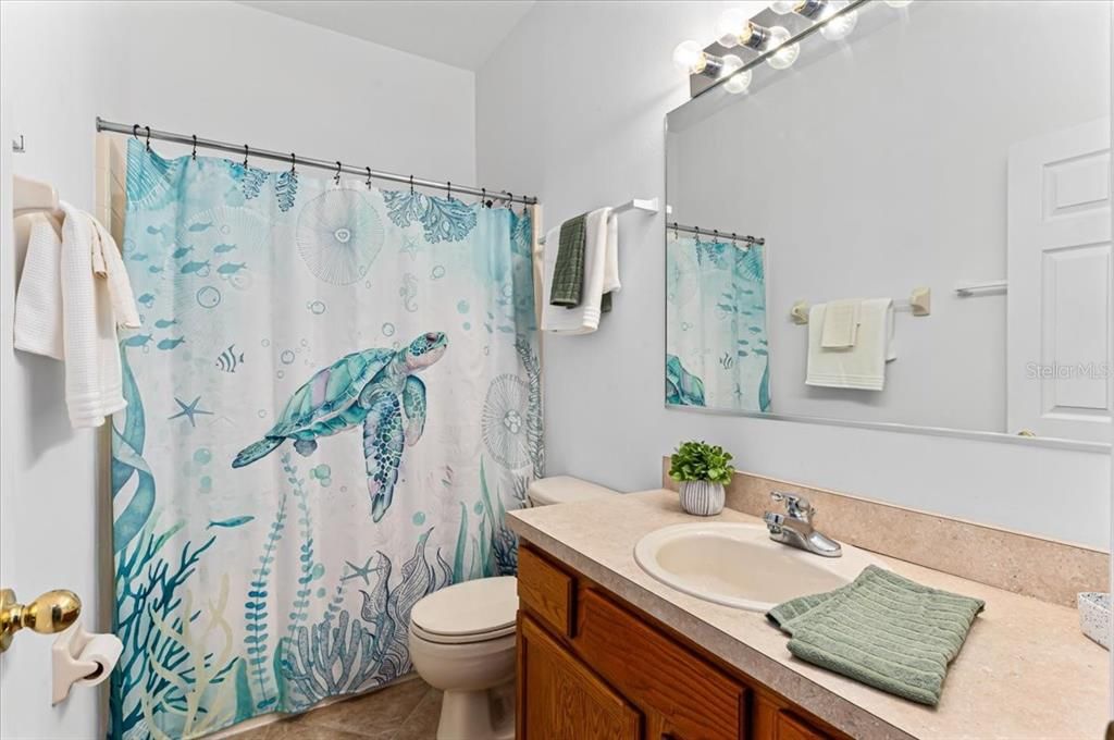 Active With Contract: $240,000 (3 beds, 2 baths, 1276 Square Feet)