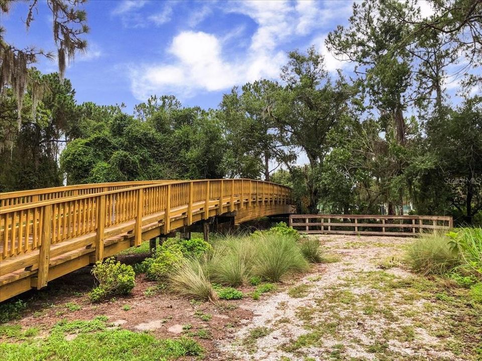 Active With Contract: $240,000 (3 beds, 2 baths, 1276 Square Feet)