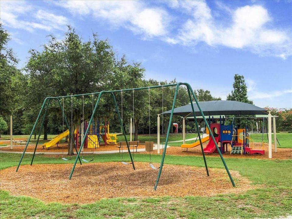 Active With Contract: $240,000 (3 beds, 2 baths, 1276 Square Feet)