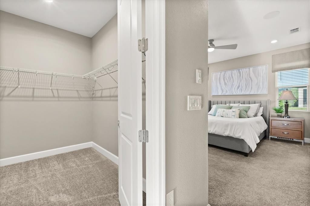 Active With Contract: $499,950 (4 beds, 3 baths, 2077 Square Feet)