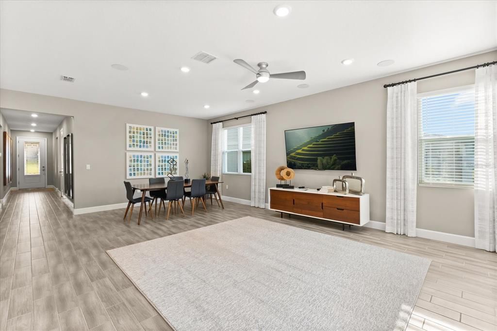 Active With Contract: $499,950 (4 beds, 3 baths, 2077 Square Feet)