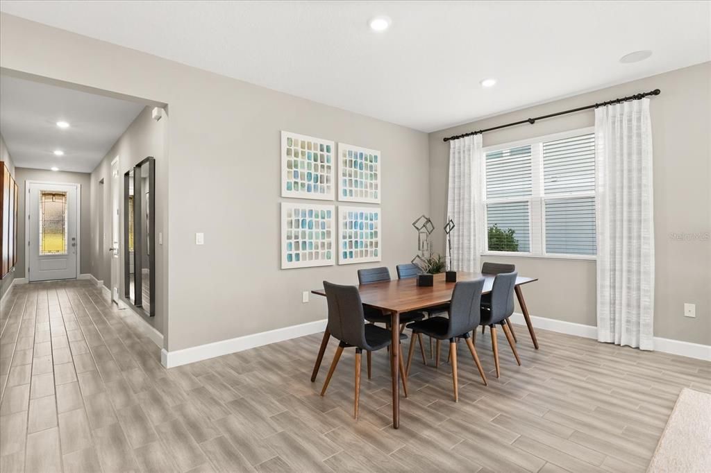 Active With Contract: $499,950 (4 beds, 3 baths, 2077 Square Feet)