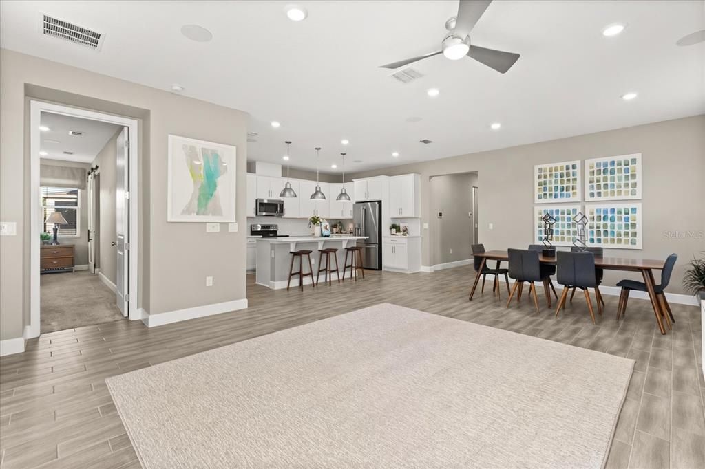 Active With Contract: $499,950 (4 beds, 3 baths, 2077 Square Feet)