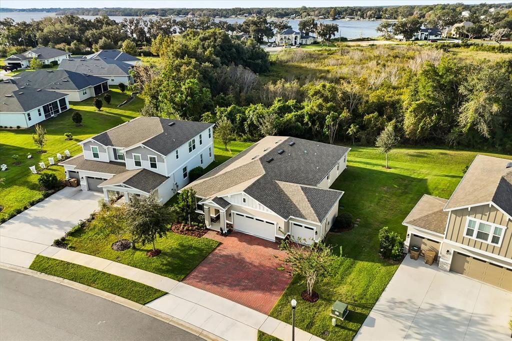 Active With Contract: $499,950 (4 beds, 3 baths, 2077 Square Feet)