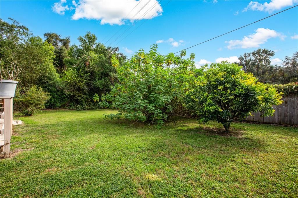 For Sale: $285,000 (2 beds, 2 baths, 1016 Square Feet)