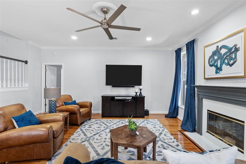 For Sale: $949,000 (4 beds, 2 baths, 2776 Square Feet)