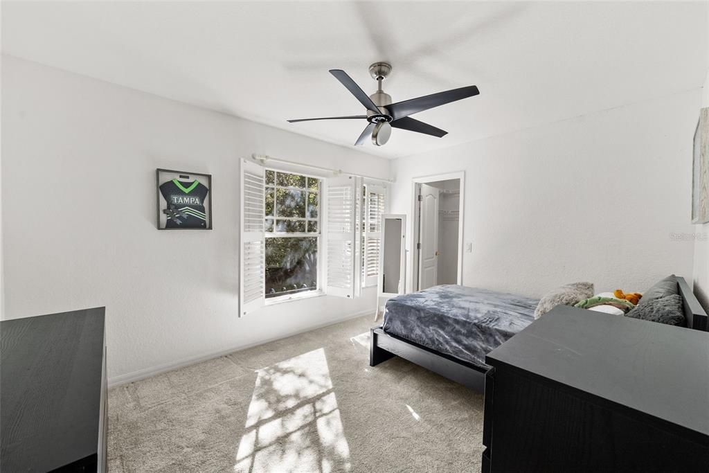 For Sale: $949,000 (4 beds, 2 baths, 2776 Square Feet)