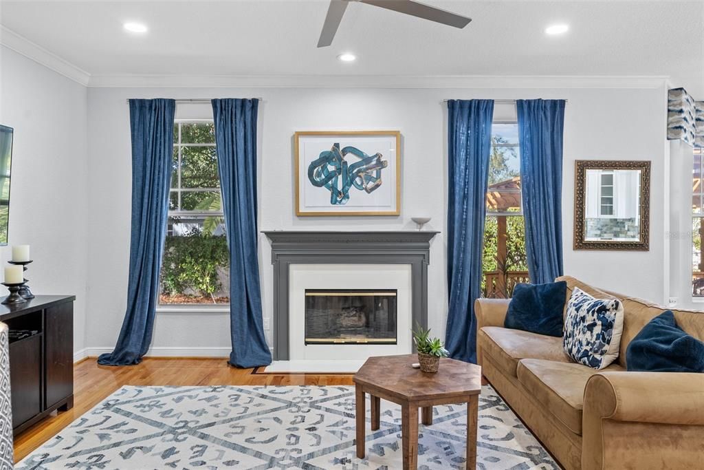 For Sale: $949,000 (4 beds, 2 baths, 2776 Square Feet)