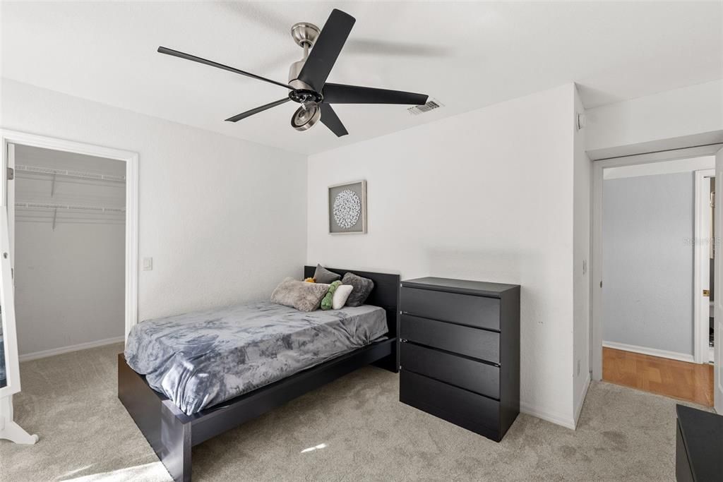 For Sale: $949,000 (4 beds, 2 baths, 2776 Square Feet)