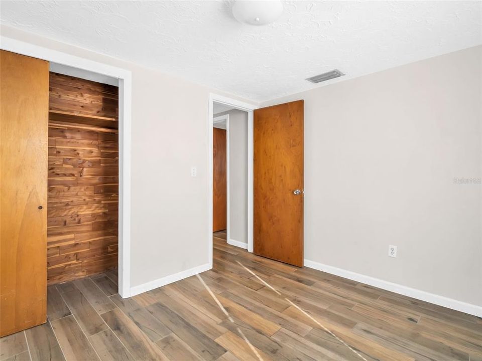 For Sale: $315,000 (3 beds, 2 baths, 1362 Square Feet)