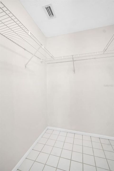 For Sale: $315,000 (3 beds, 2 baths, 1362 Square Feet)