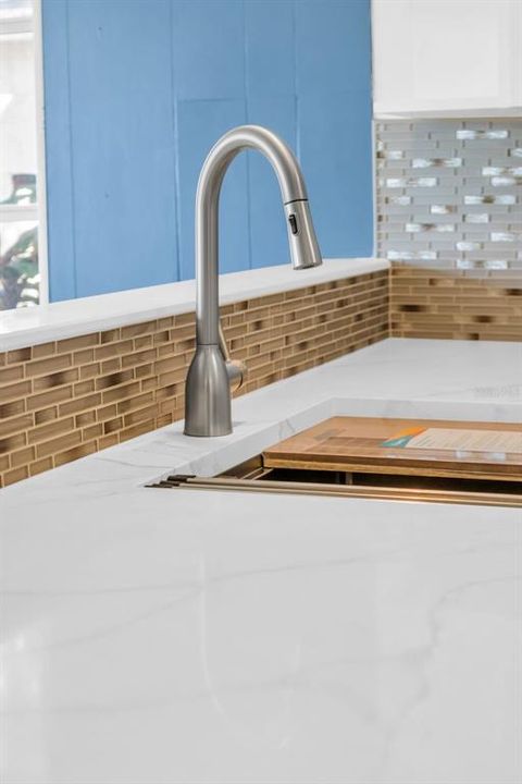 For Sale: $315,000 (3 beds, 2 baths, 1362 Square Feet)