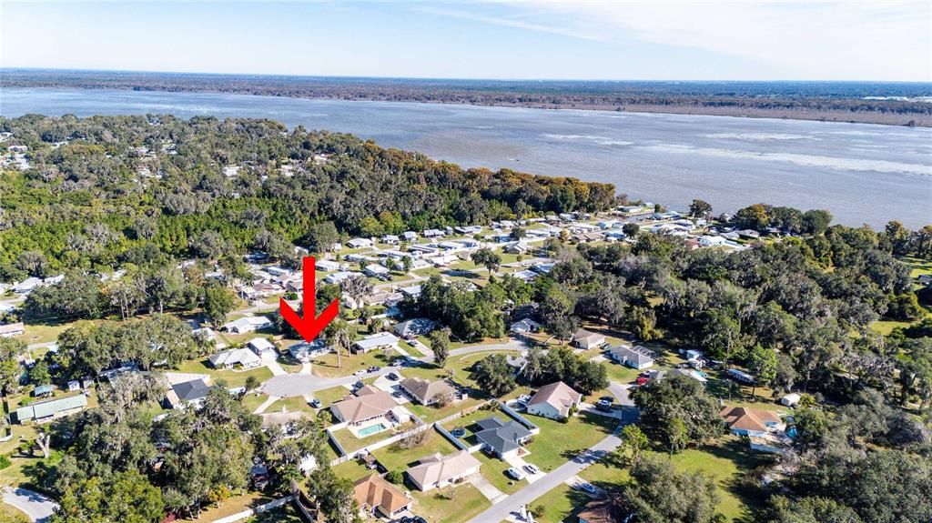 For Sale: $275,000 (3 beds, 2 baths, 1182 Square Feet)