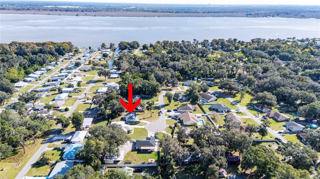 For Sale: $275,000 (3 beds, 2 baths, 1182 Square Feet)