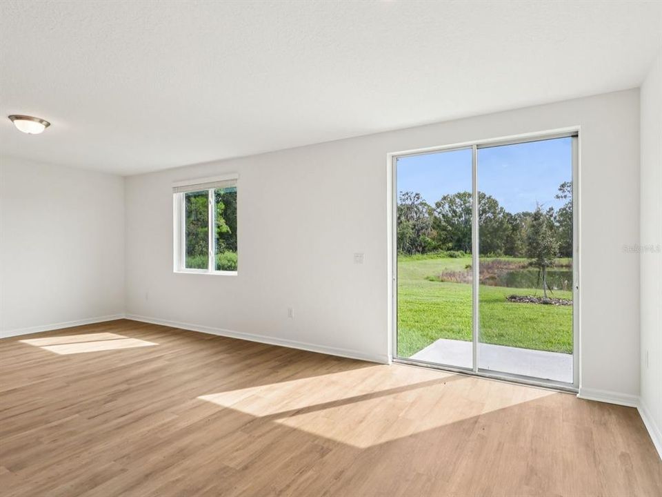 For Sale: $359,250 (4 beds, 2 baths, 1840 Square Feet)